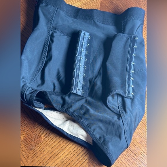 NWT YERKOAD Butt Lifter Panties
Womens Tummy Control Body
Shaper
Panty Girdle - Picture 6 of 6